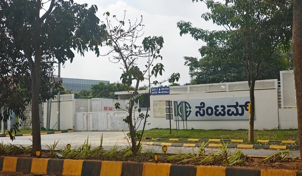 View of the Centum Gate 2 entrance designed for employees and materials located conveniently near Purva Northern Lights