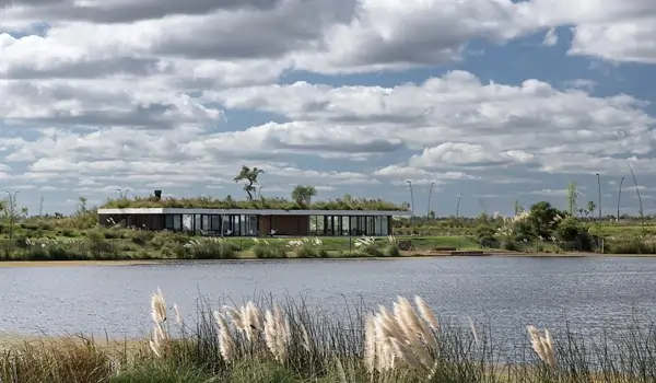 Clubhouse with Open Views and Silent Zones