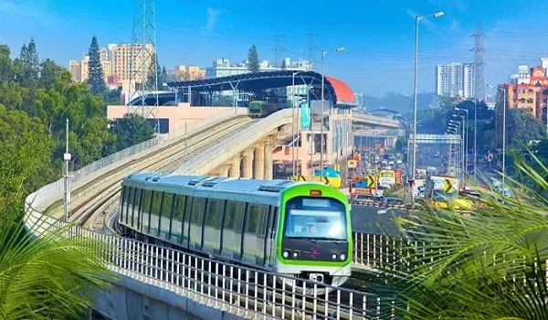 Purva Northern Lights Metro Connectivity
